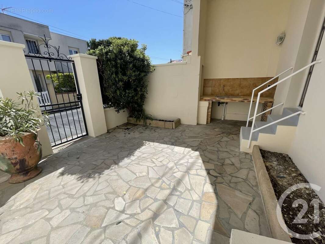 Maison à SAINT-GEORGES-DE-DIDONNE