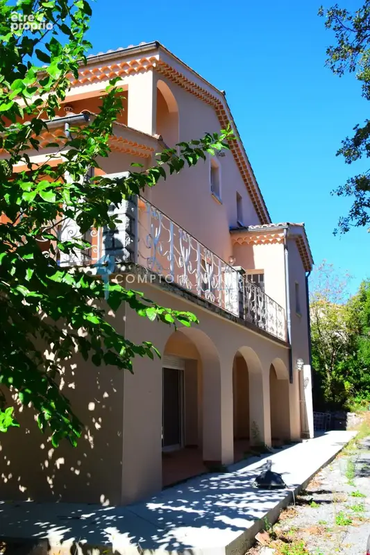 Maison à LANAS