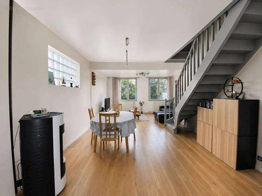 Maison à NOISY-LE-SEC