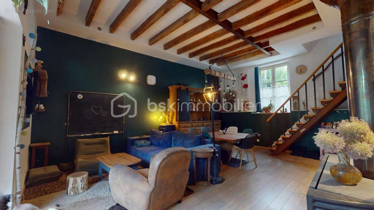 Maison à BEAUNE-LA-ROLANDE