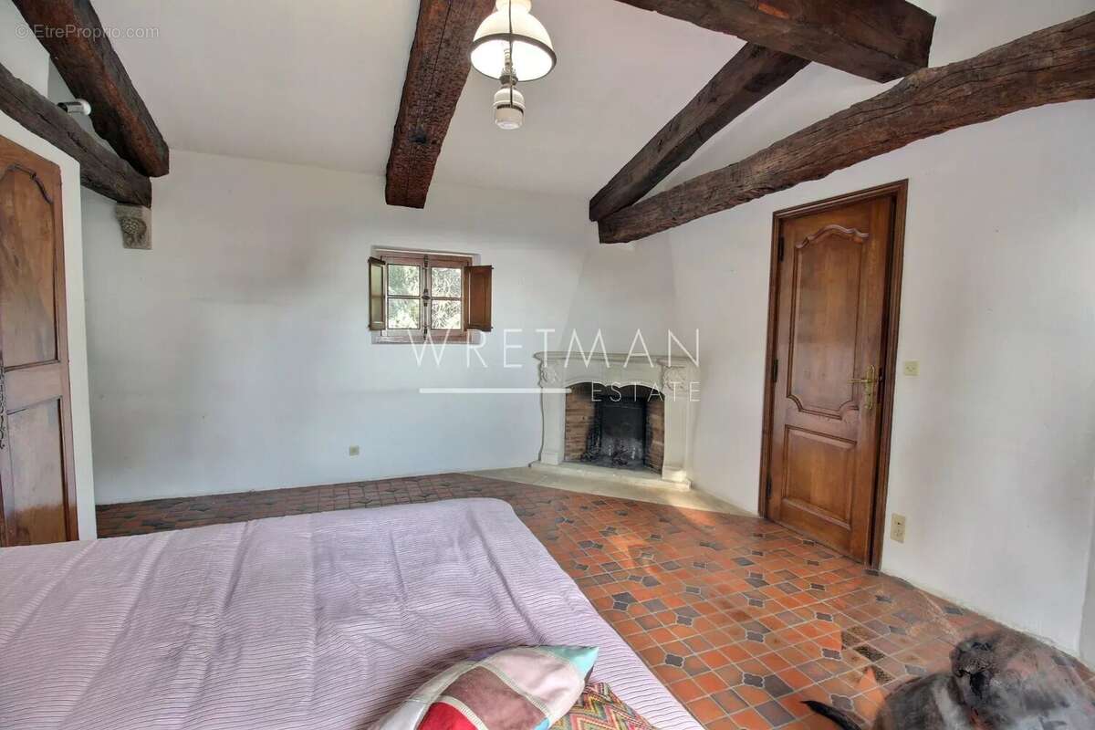 Maison à COLOMARS