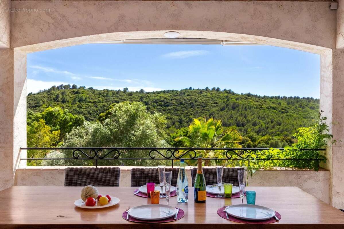 Maison à BIOT