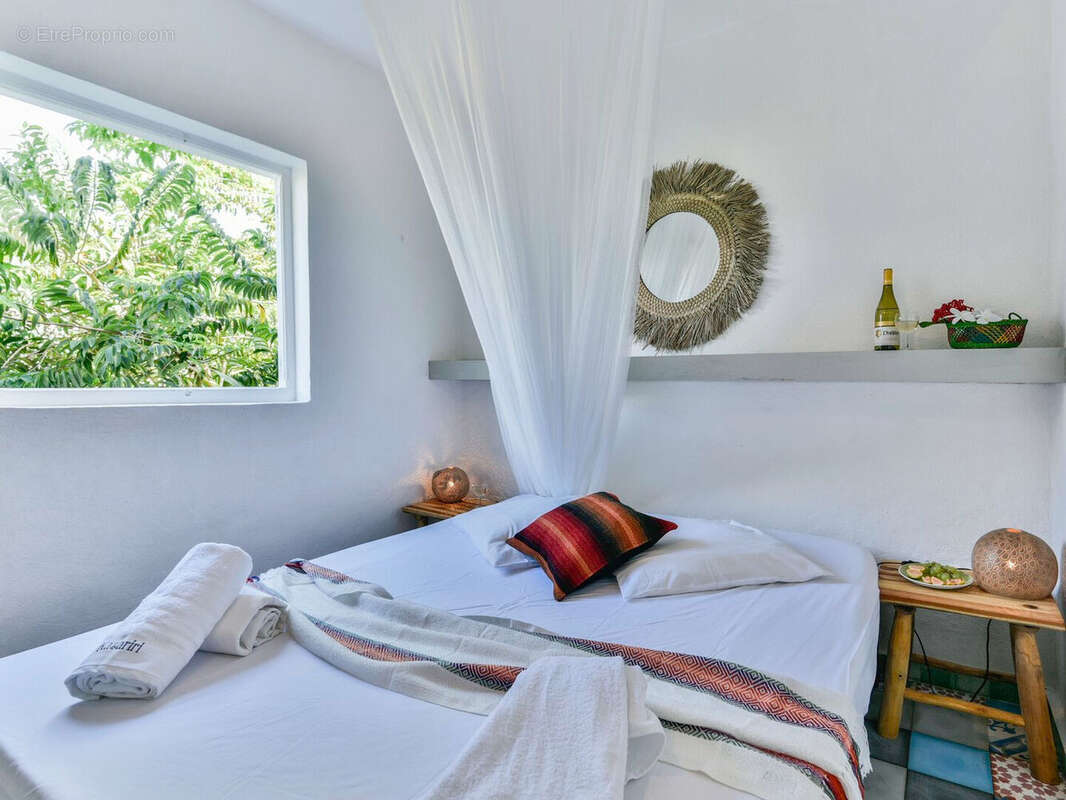 Maison à GRAND-BOURG