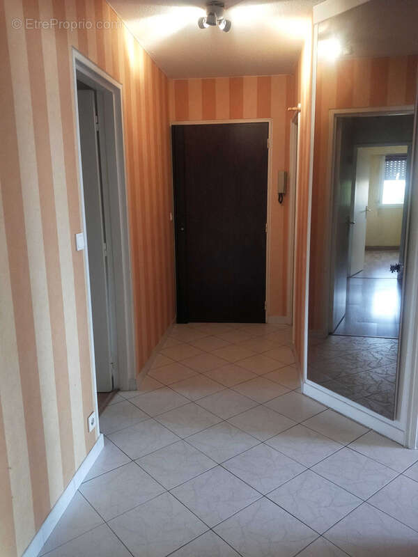 Appartement à MELUN