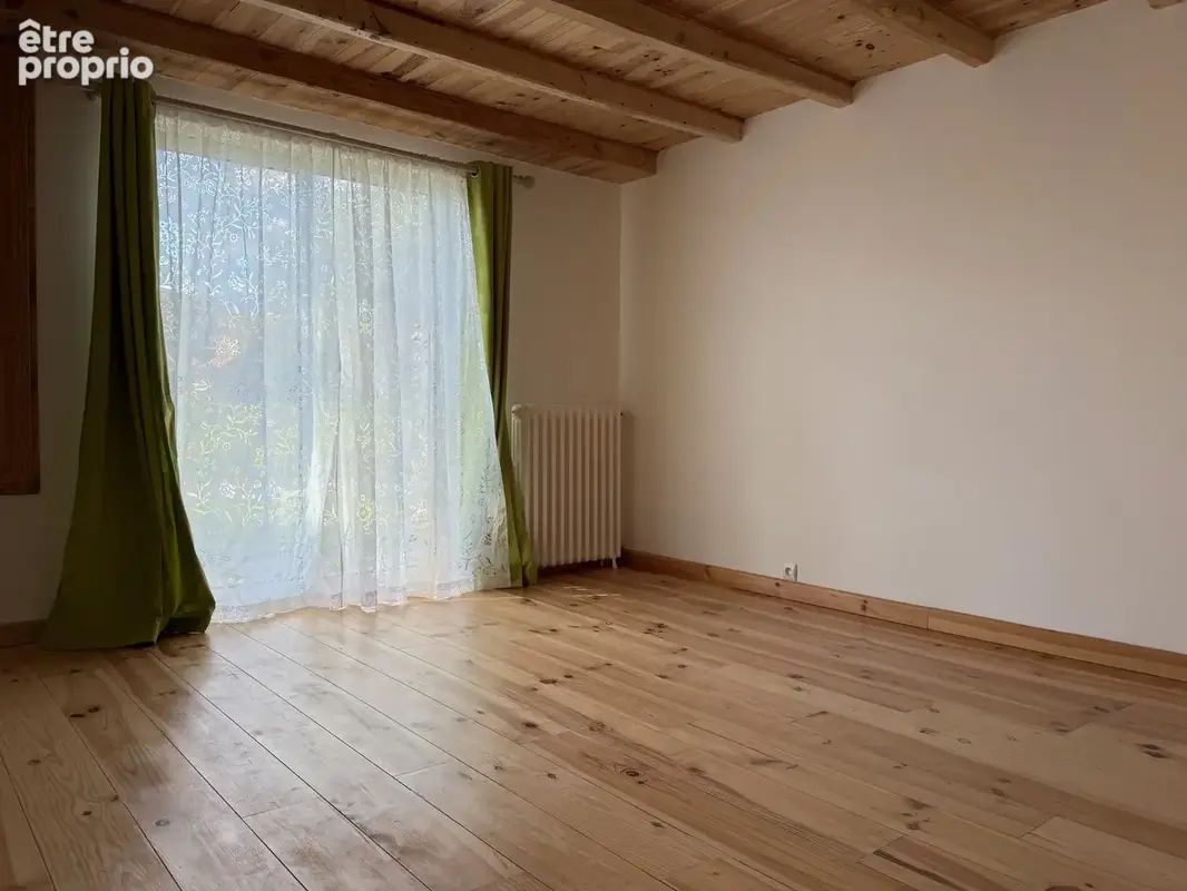 Auv 1230 : Maison à finir de rénover, hameau avec petite mare, 1 460 m2 - photo 7