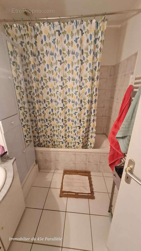 Appartement à MAUVES