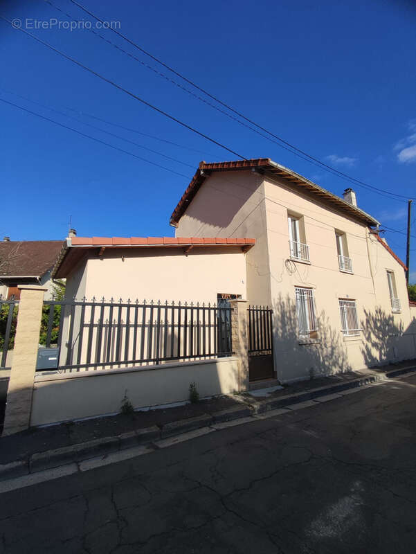 Maison à SEVRAN
