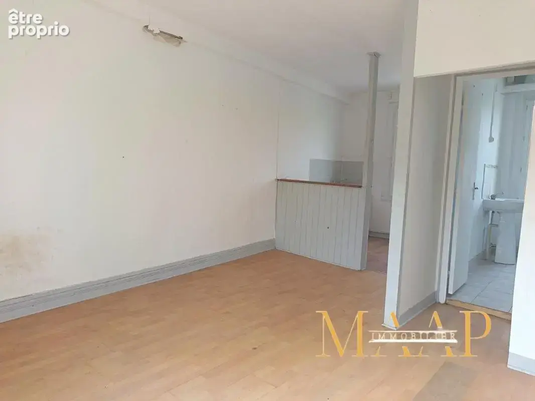 Immeuble 5 lots libres – 290 m² – Centre-ville - photo 9