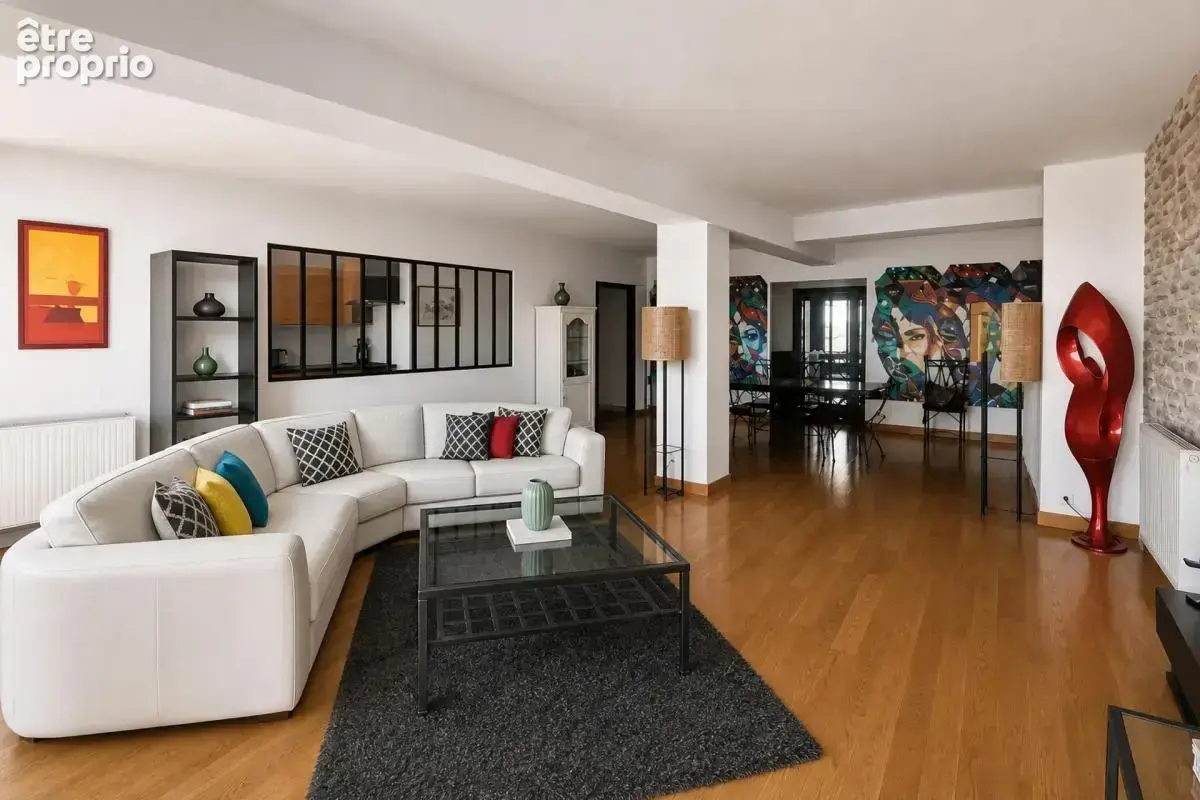 Appartement à EPERNON
