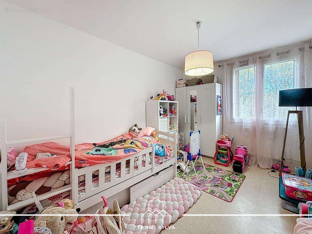 Appartement à FEYZIN