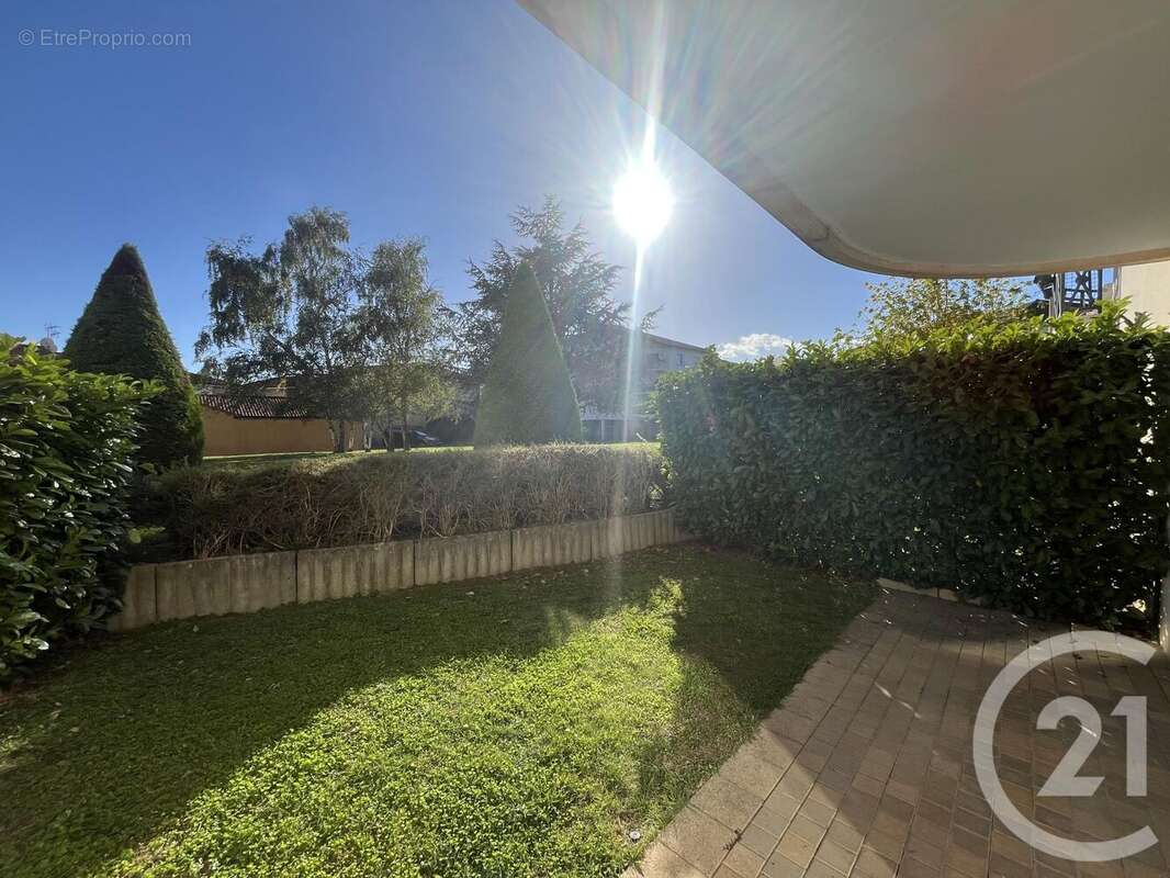 Appartement à DAVEZIEUX