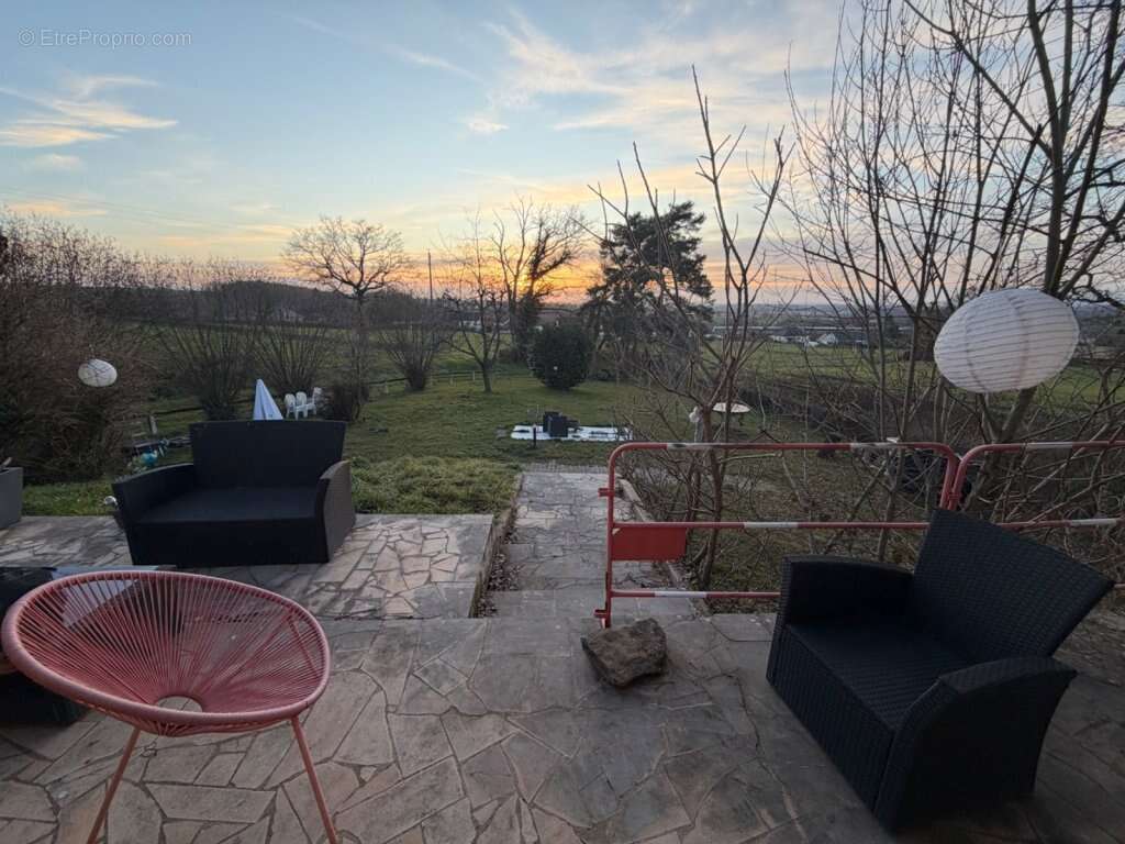 Maison à SAINT-LAURENT-D'ANDENAY