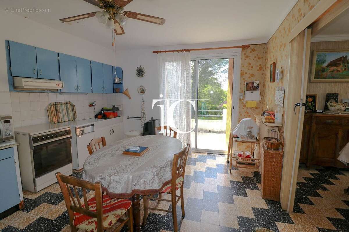 Maison à SAINT-AMBROIX