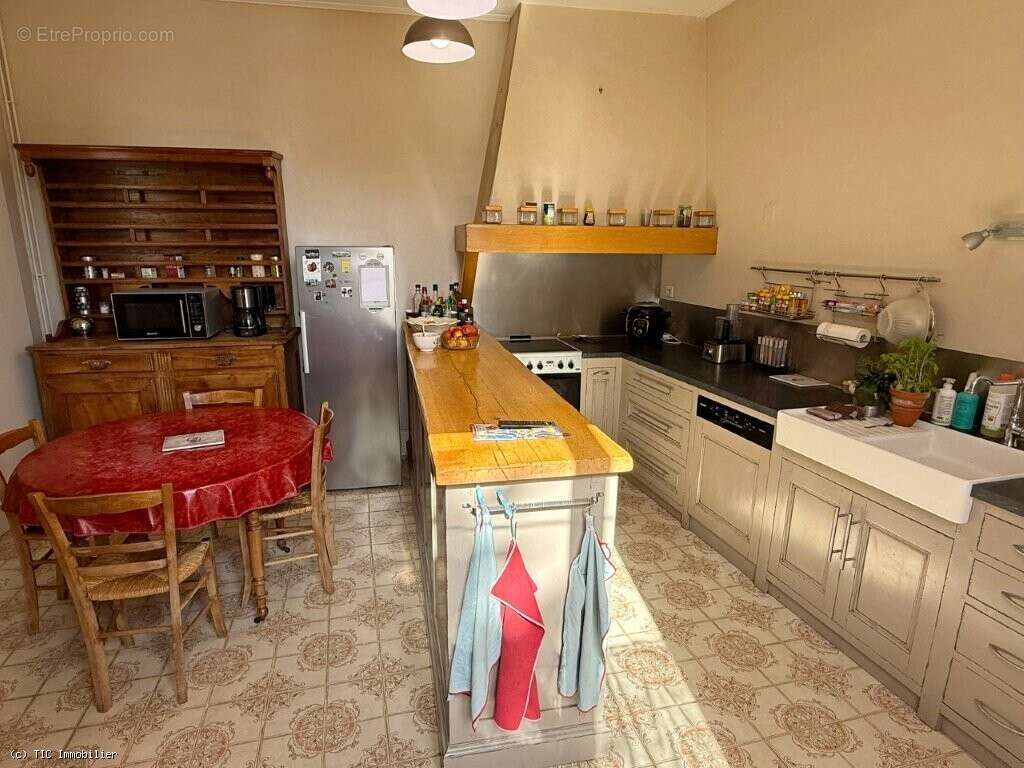 Maison à VERTEUIL-SUR-CHARENTE