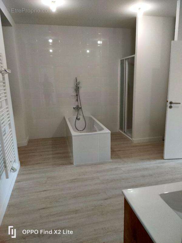 Maison à SAINT-HILAIRE-DE-VILLEFRANCHE