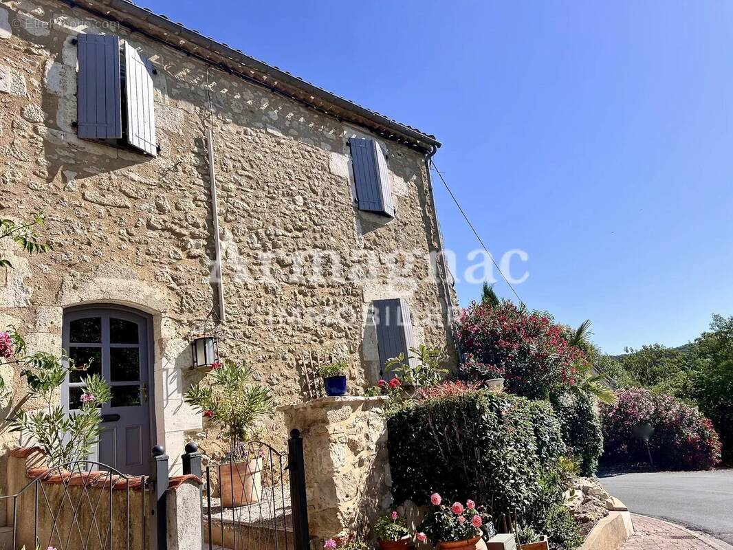 Maison de village avec cour - photo 17