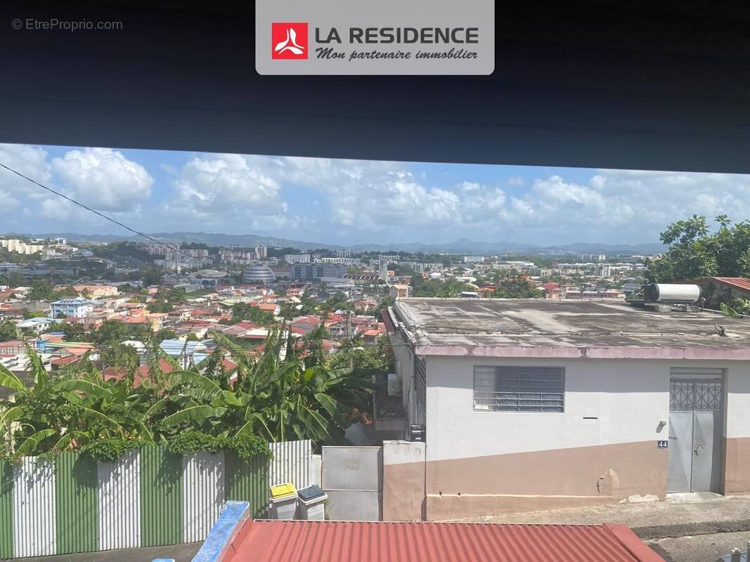 Maison à FORT-DE-FRANCE