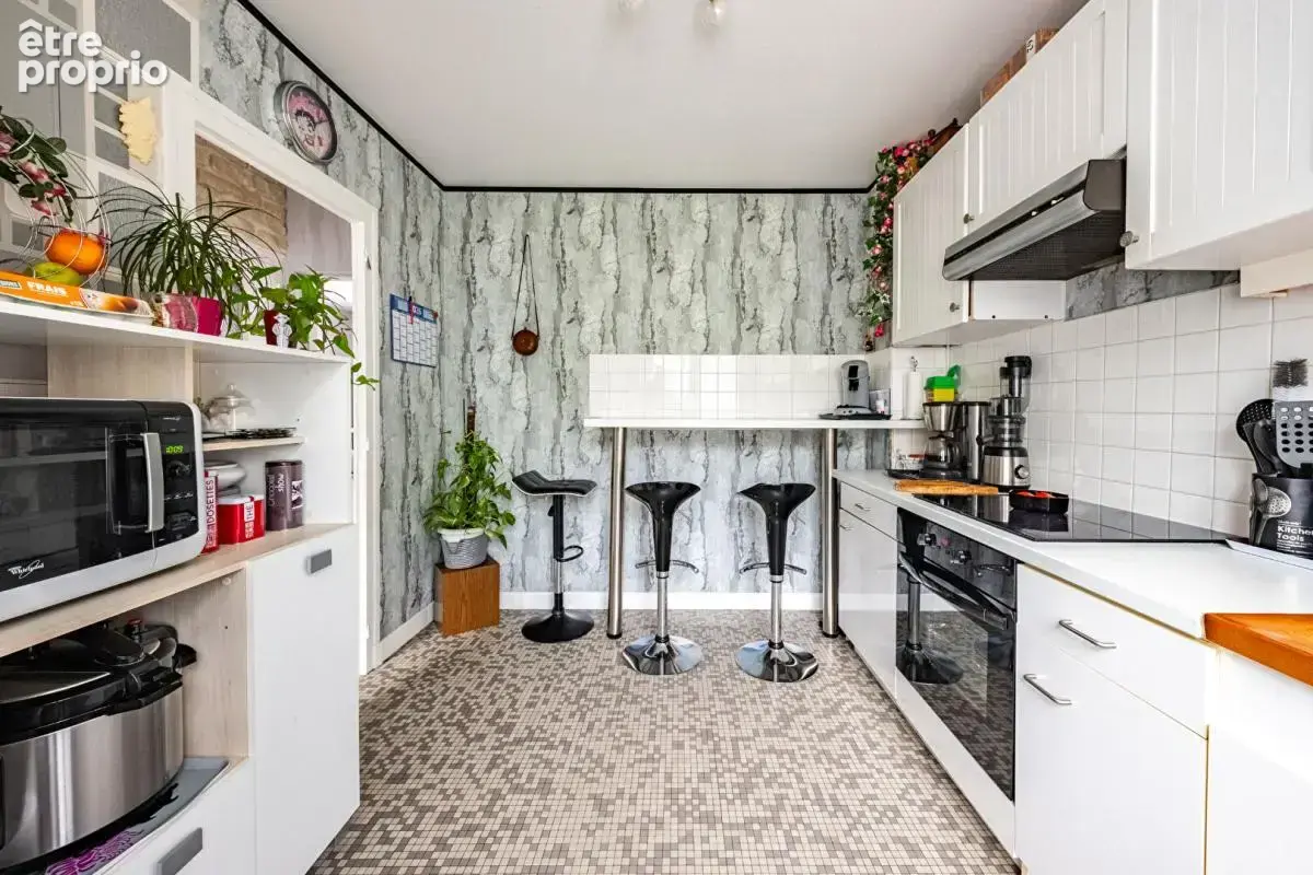 Neuilly-Crimolois - Maison T4 sur sous-sol complet avec jardin clos - photo 9