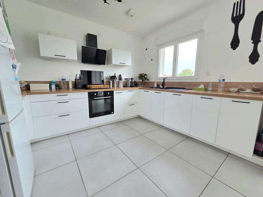 Maison à MONTBARTIER