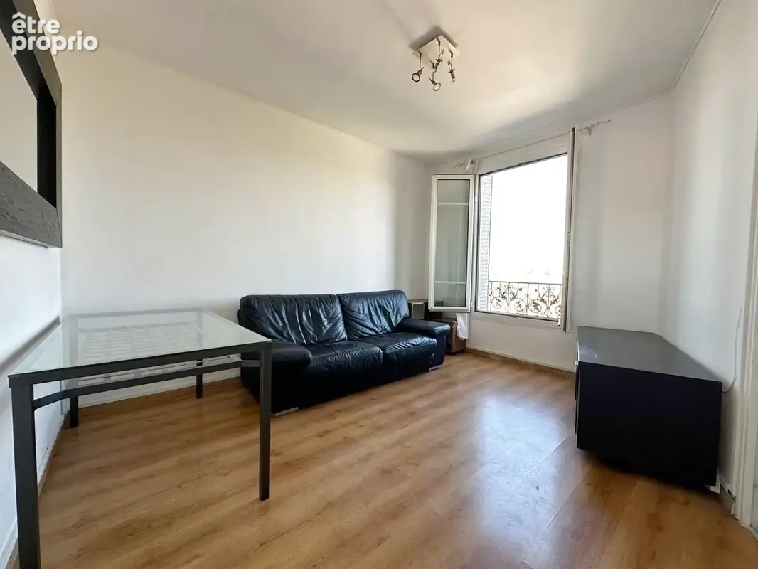 Appartement 3 pièces - Place Adamville / Kennedy - photo 3