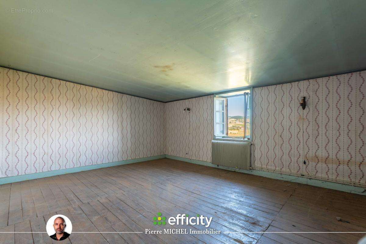 Maison 4 pièces 113 m² à vendre à Chevinay (69210) - photo 15