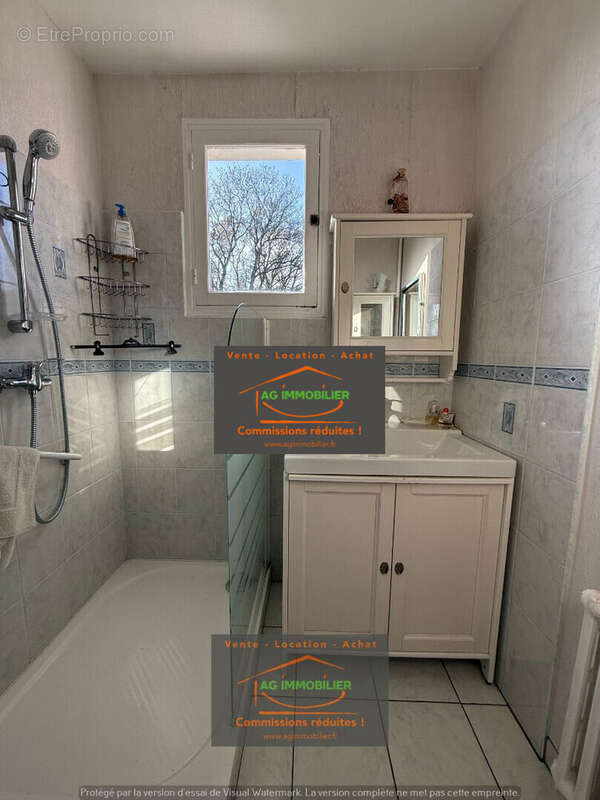 Terrain à MONTAUBAN-DE-BRETAGNE