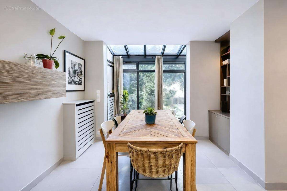 Maison à MONTREUIL