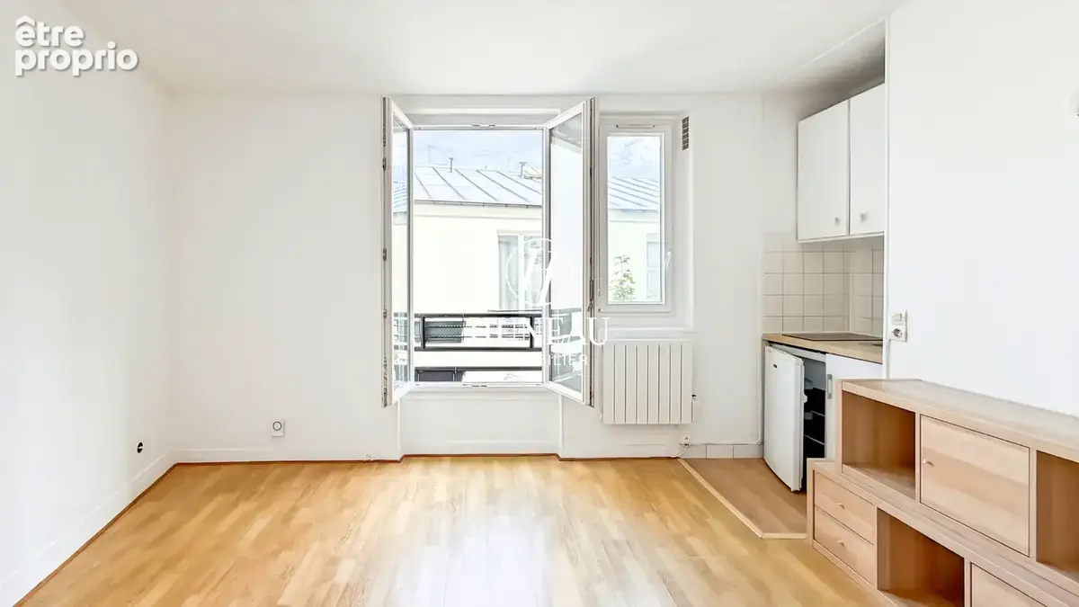 Studio en etage avec ascenseur et metro au pied de l'immeuble - photo 4
