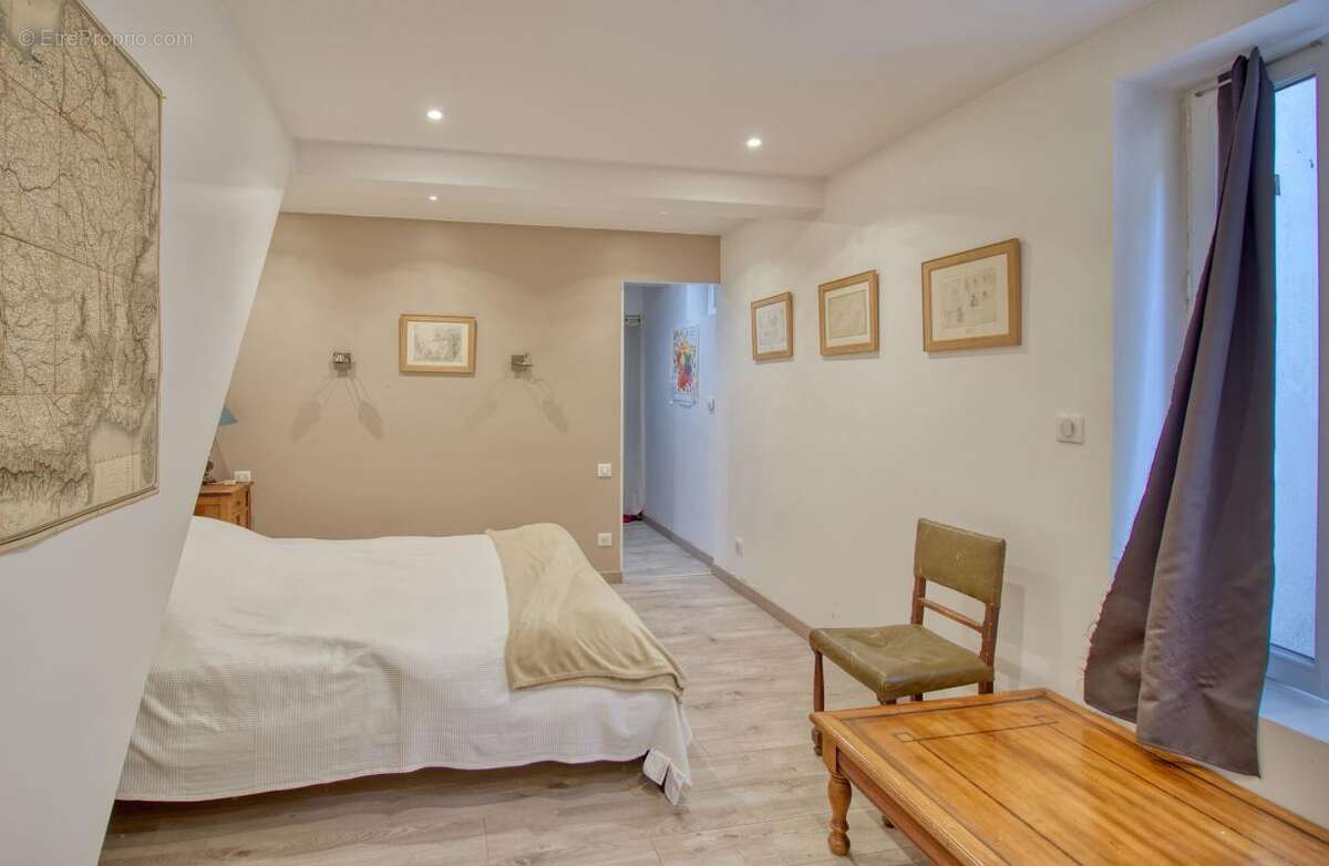 Maison à SAINT-DENIS