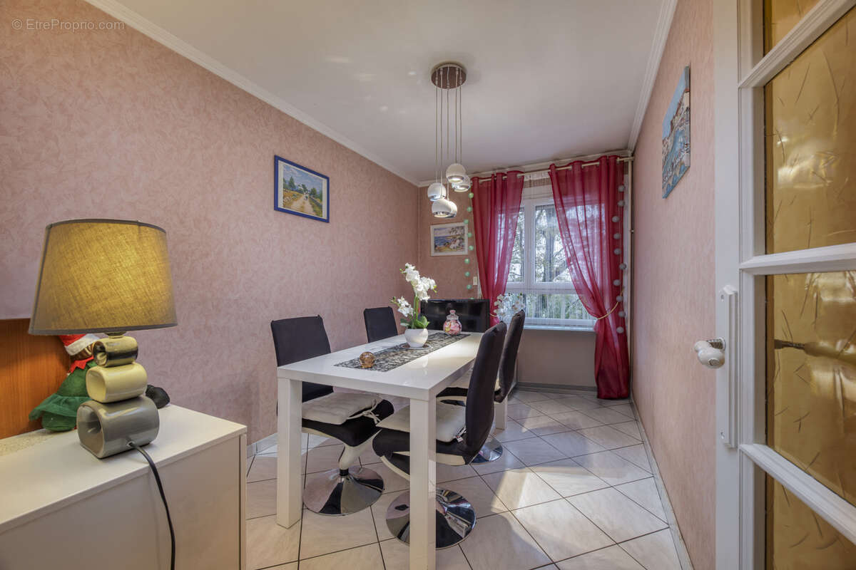 Appartement à CRAN-GEVRIER