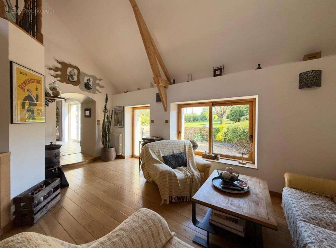 Maison à MALESTROIT