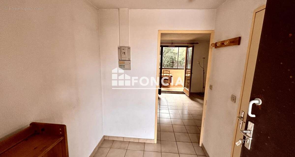Appartement à BORMES-LES-MIMOSAS