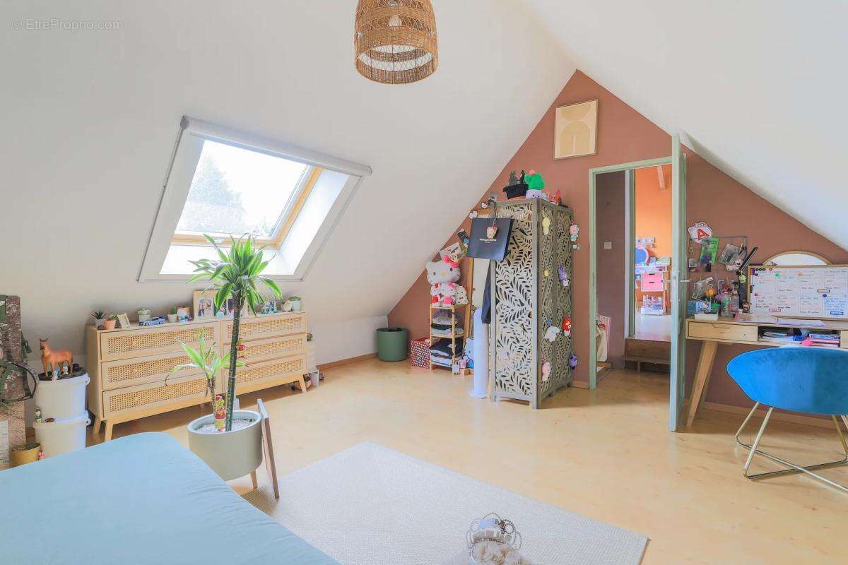 Maison à PERTAIN