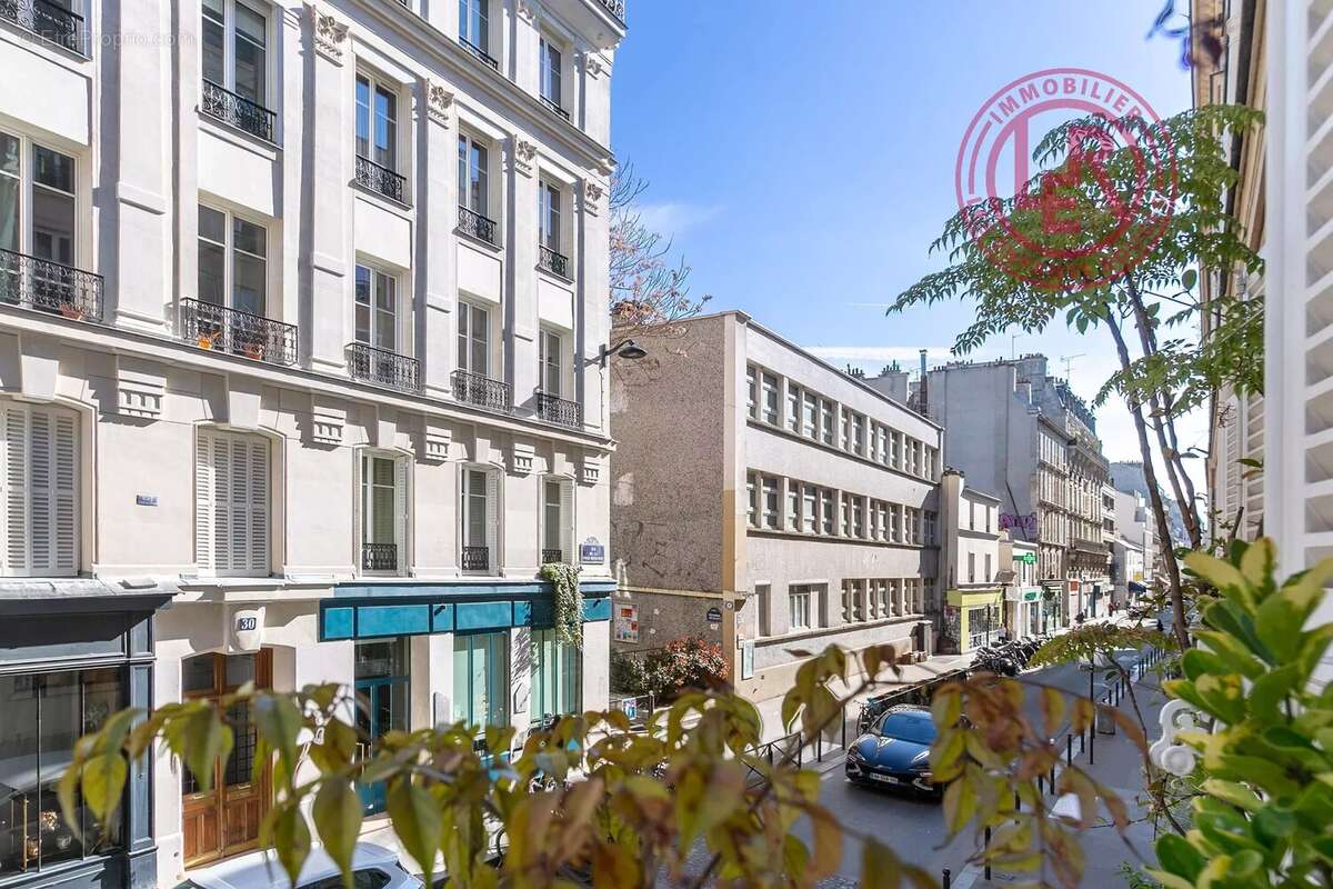 Appartement à PARIS-11E