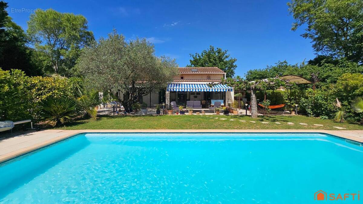 Photo 1 - Maison à SALERNES