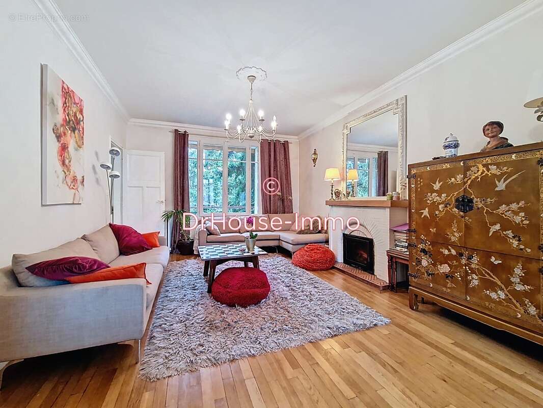 Maison à VILLEMOMBLE