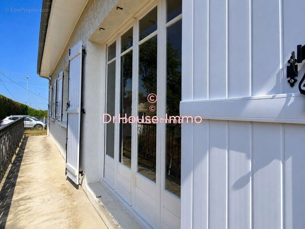 Maison 95 m² à Cancon  - photo 2