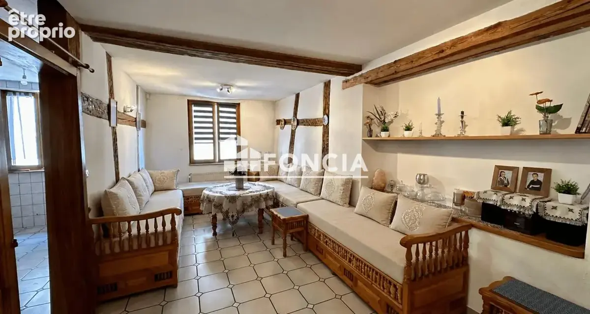 À vendre - Maison historique avec travaux au coeur de Riquewihr - 7 pièces - 188,7m2 - photo 7