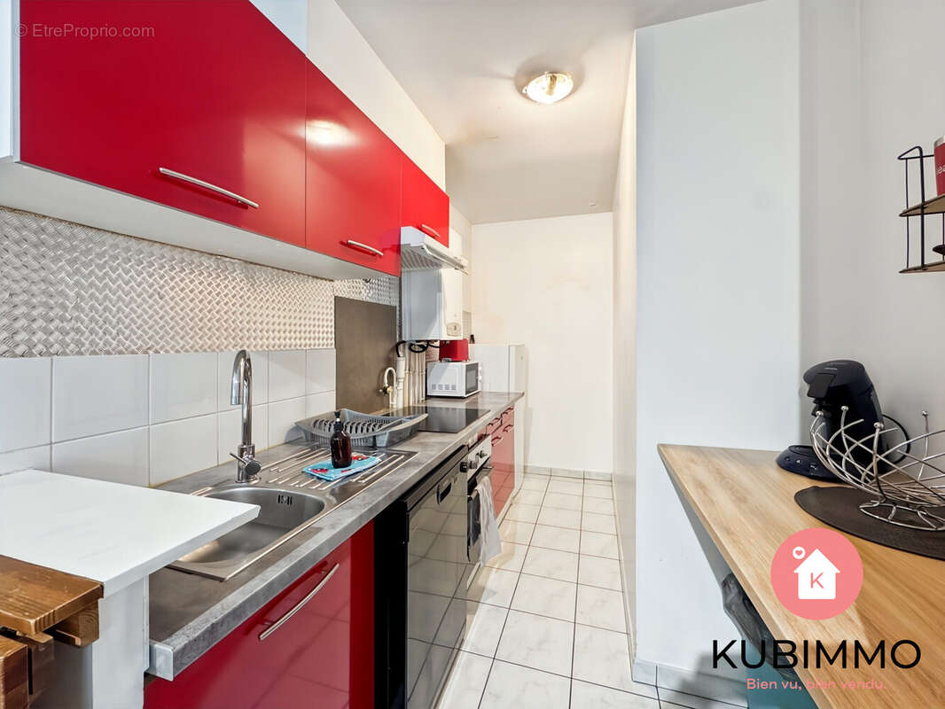 Appartement 60 m² à Bussy-Saint-Georges  - photo 2