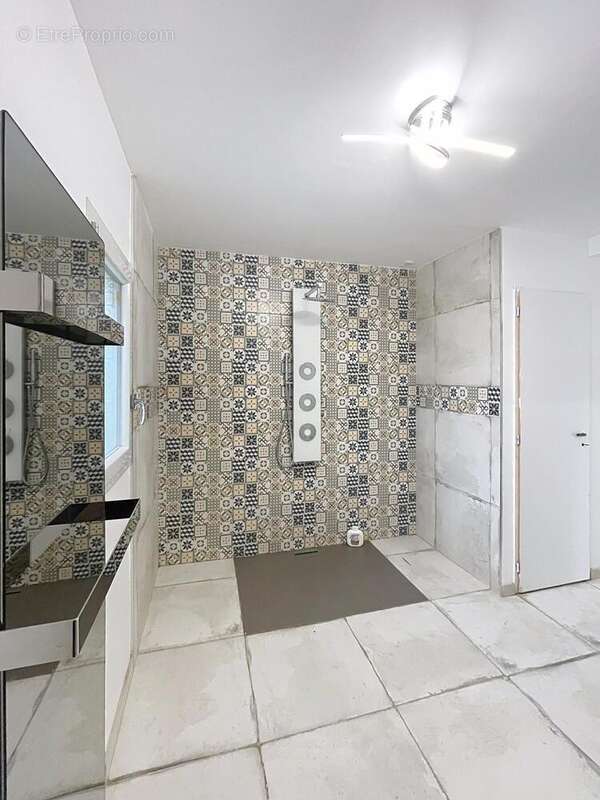 Photo 6 - Maison à LABROQUERE