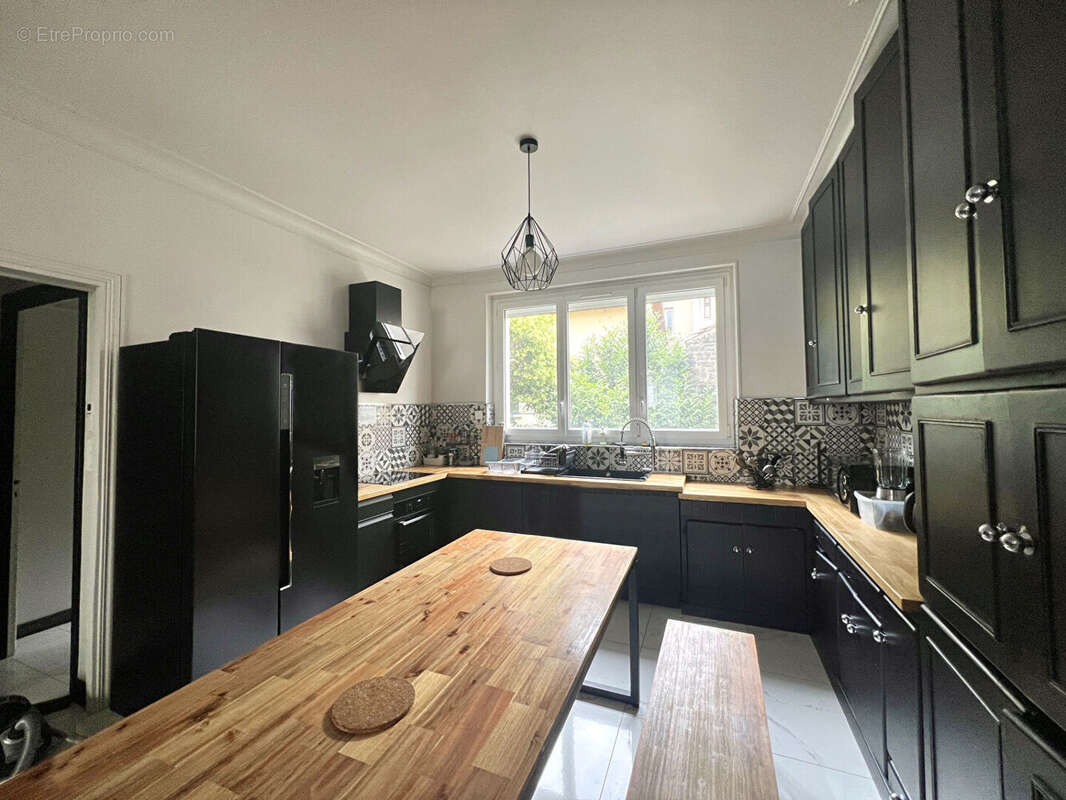Maison à CLERMONT-FERRAND