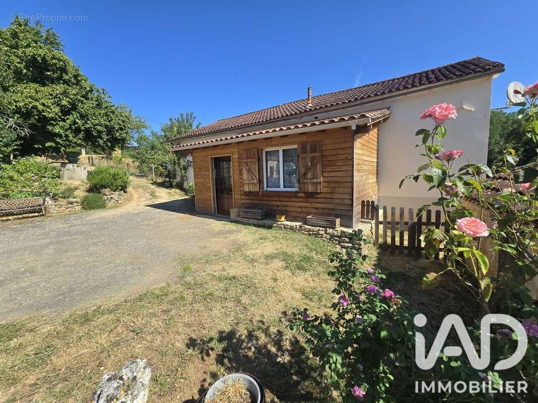 Maison 84 m² à Saint-Martin-Le-Redon  - photo 2