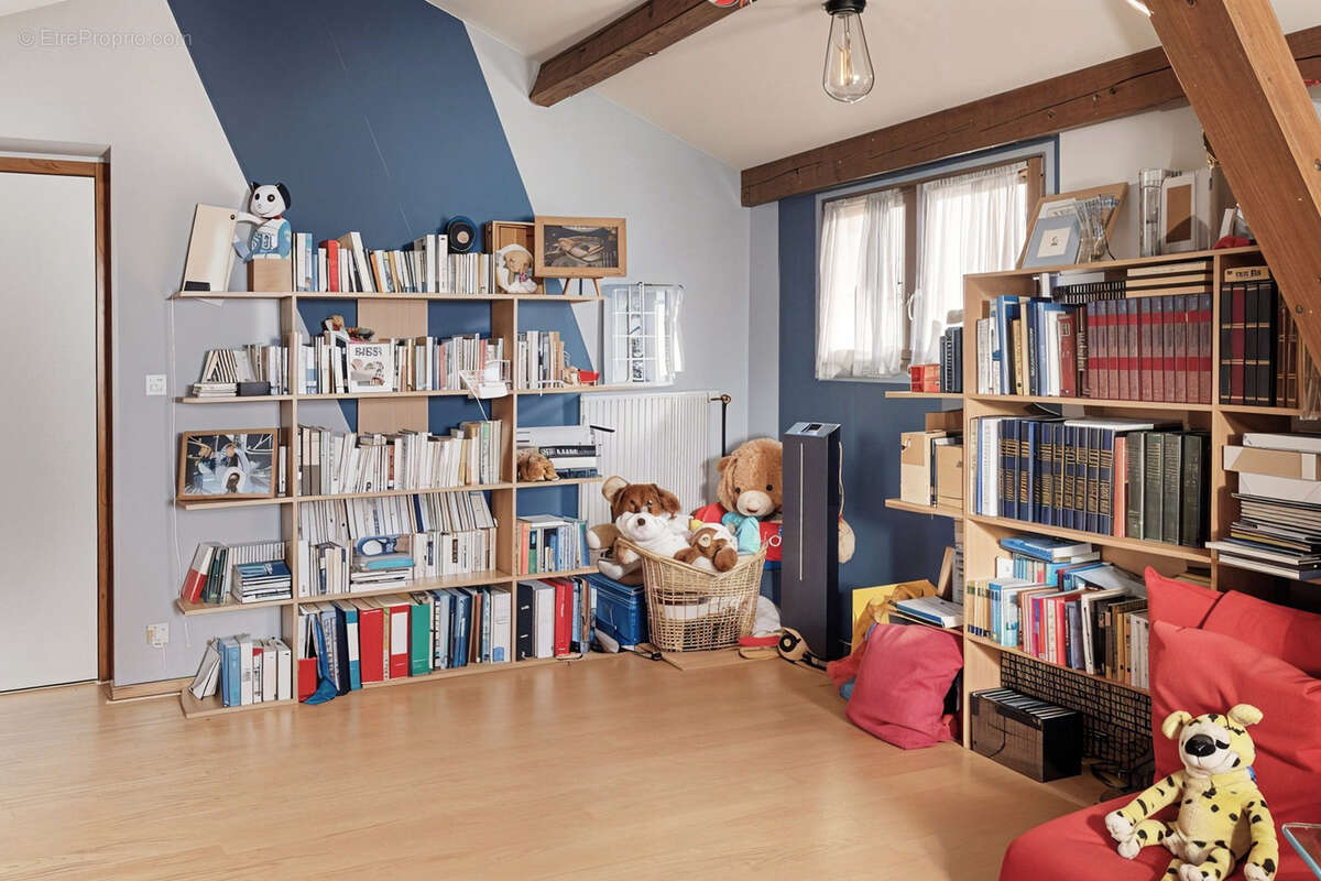 Maison à MIONS