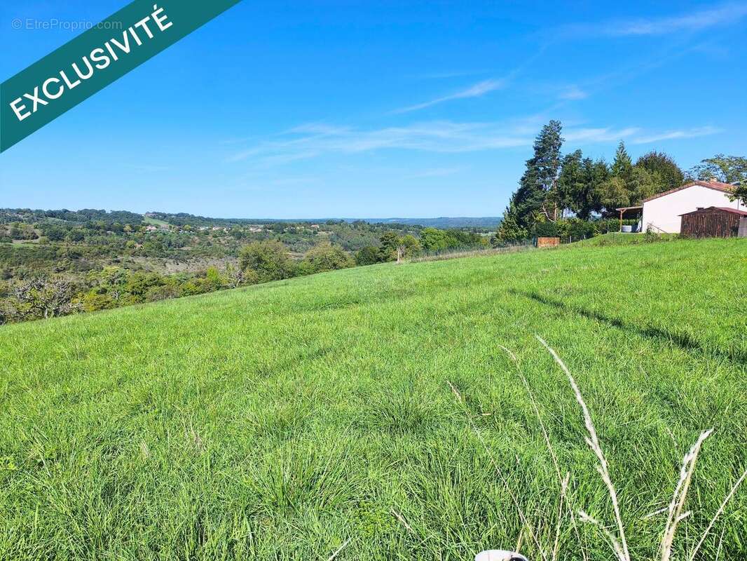 Photo 3 - Terrain à ROUFFIGNAC-SAINT-CERNIN-DE-REILHAC