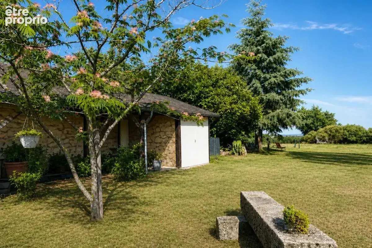 Maison avec dépendance sur 6000m2 de terrain - photo 23