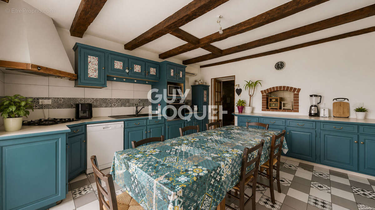Maison 215m² Melincourt - photo 7