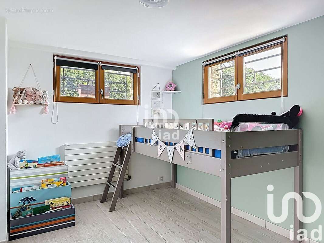 Photo 7 - Maison à NEAUPHLE-LE-CHATEAU