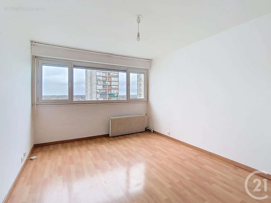 Appartement à MELUN