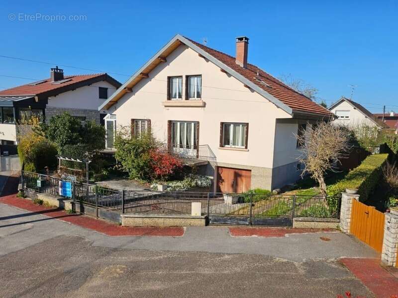 Maison à PERRIGNY-LES-DIJON
