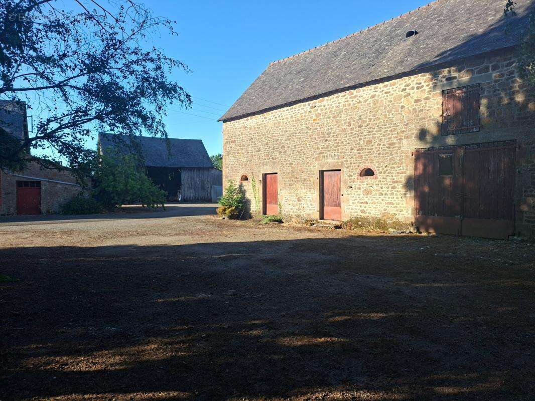 Propriete à vendre 7 pièces LE PAS (53) - photo 14